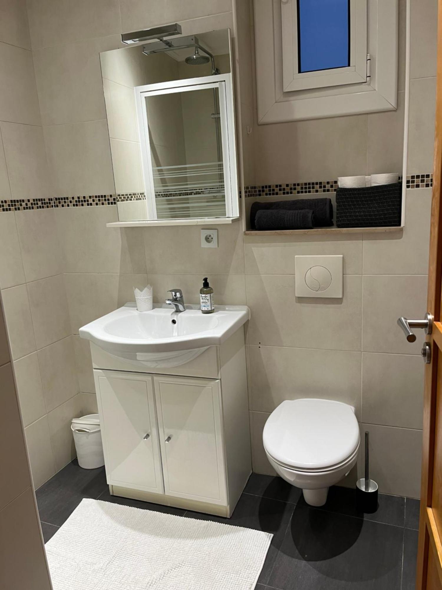 Duplex A La Frontiere De Monaco Apartment โบโซเลย ภายนอก รูปภาพ