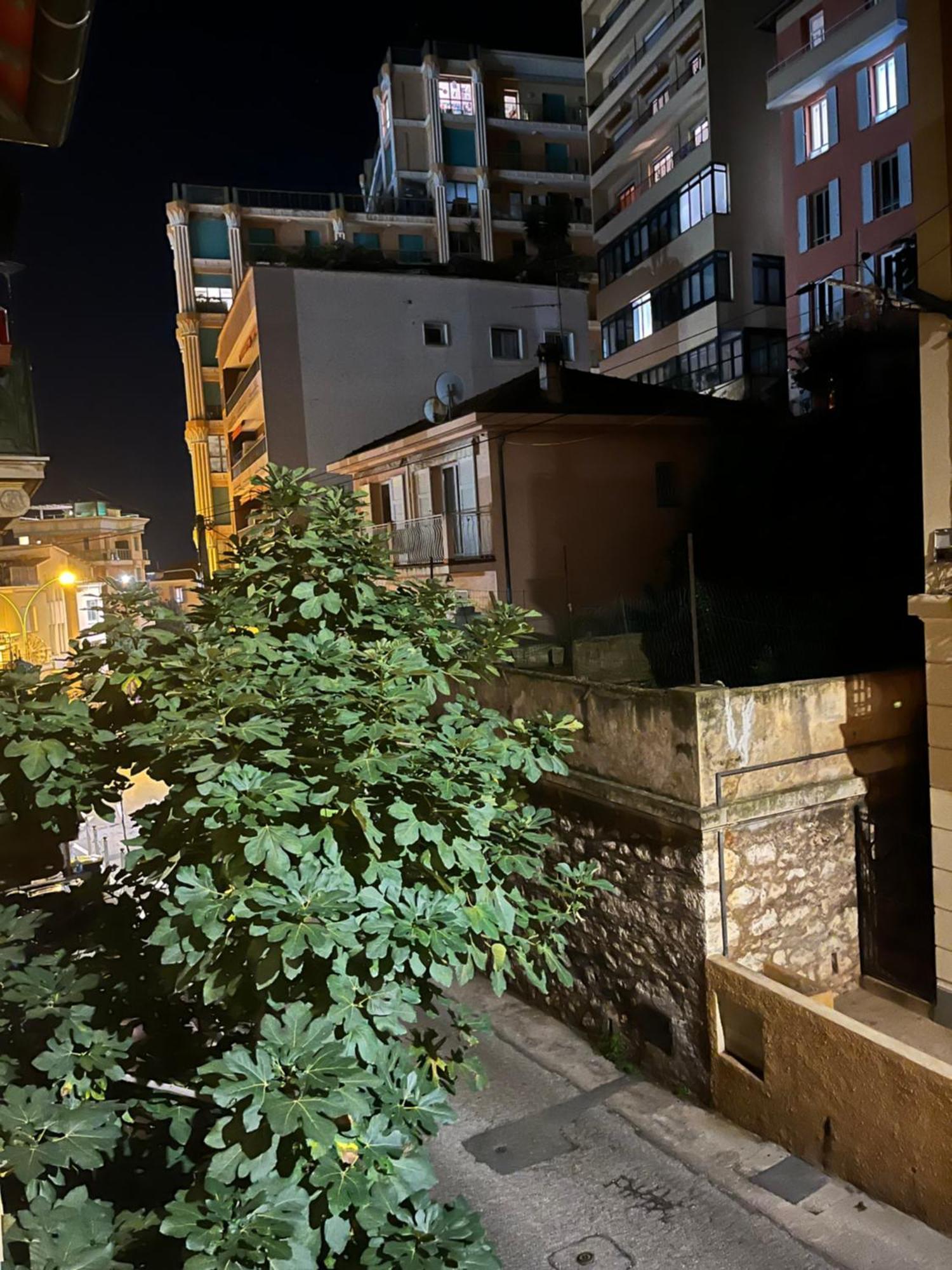 Duplex A La Frontiere De Monaco Apartment โบโซเลย ภายนอก รูปภาพ