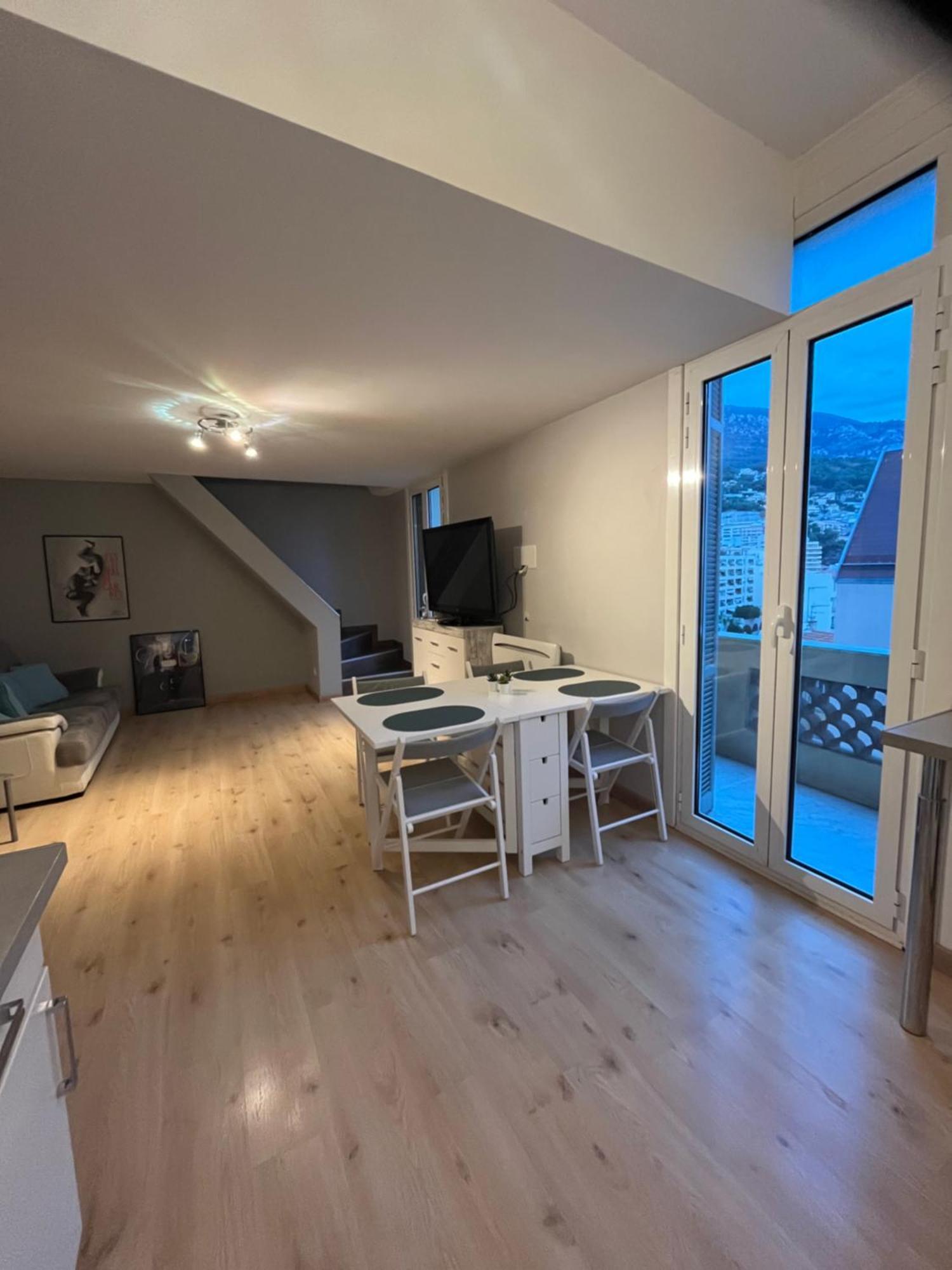 Duplex A La Frontiere De Monaco Apartment โบโซเลย ภายนอก รูปภาพ